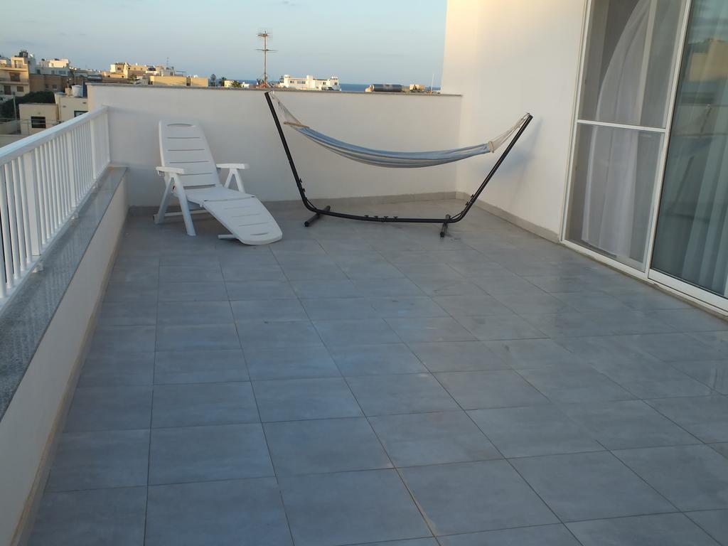 Penthouse Next To The Beach Марсаскала Экстерьер фото